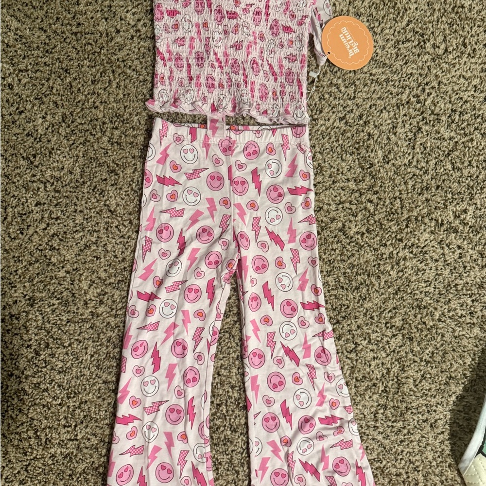 NWT 4T Girls Pink Emoji Print Two-Piece Lounge Set